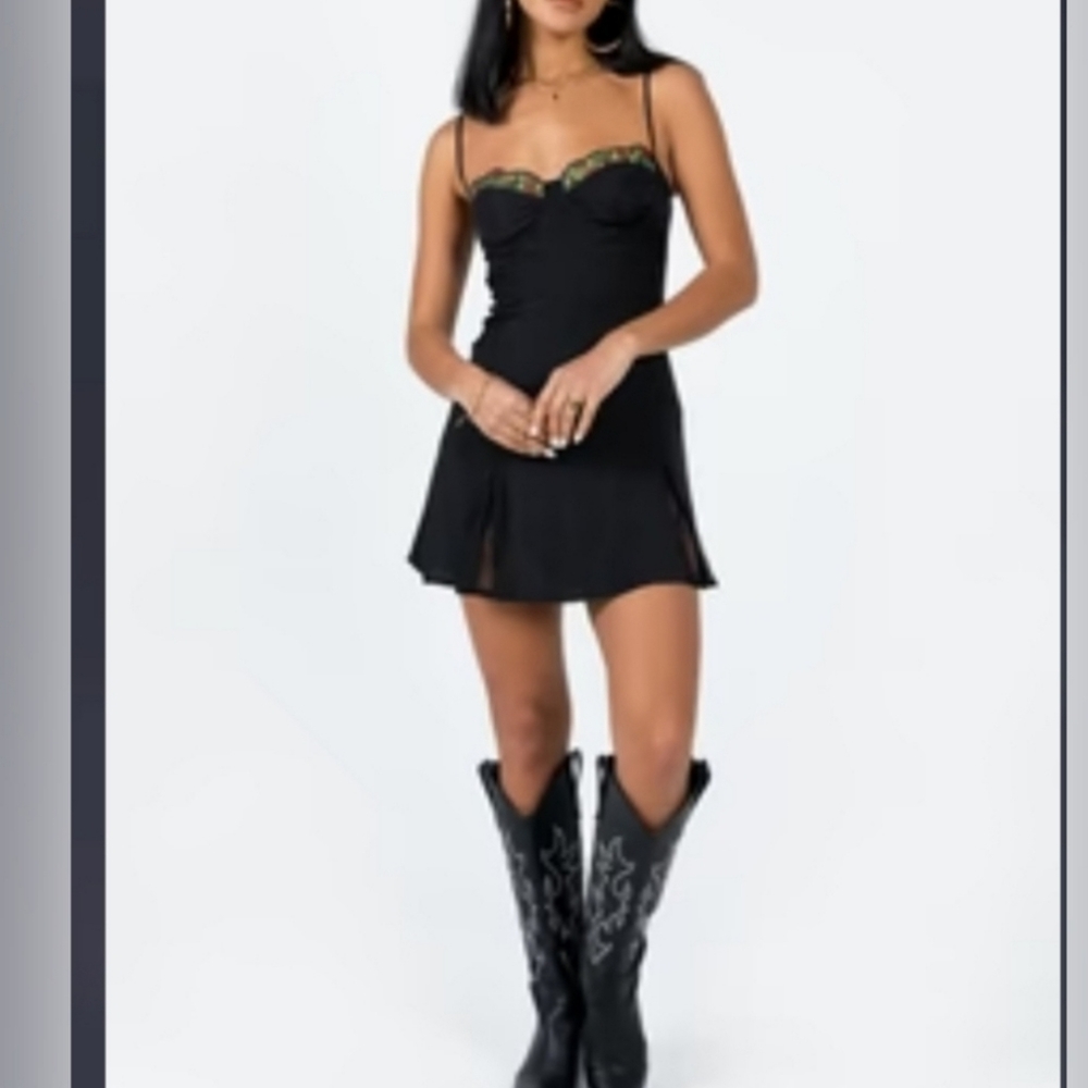 Princess Polly Floreta Lace Embroidered Mini dress Womens Size 6
